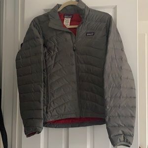 Gray Patagonia down jacket (xs)
